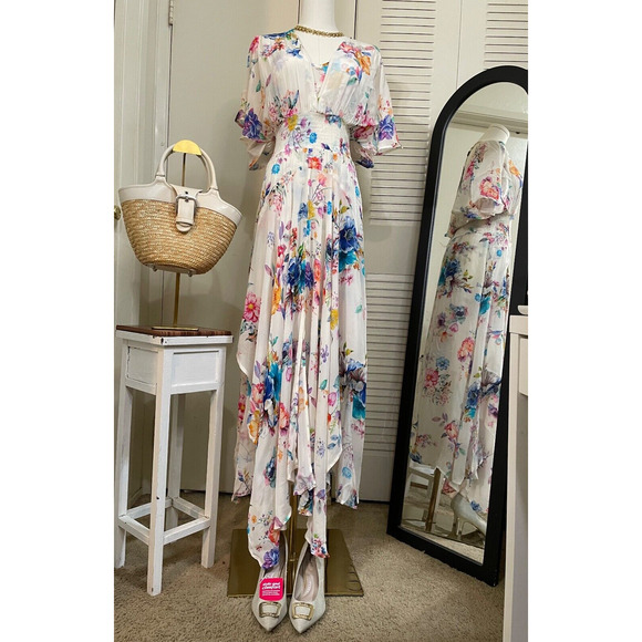 Daphne Pearl Art Culpro Tolani Dress 2 Piece Set Size S NWT - Picture 1 of 14